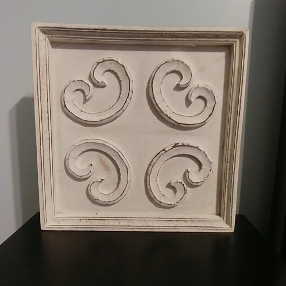 Wooden White Square Wall Decore